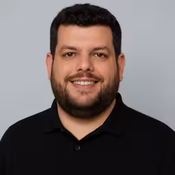 יונתן רינת